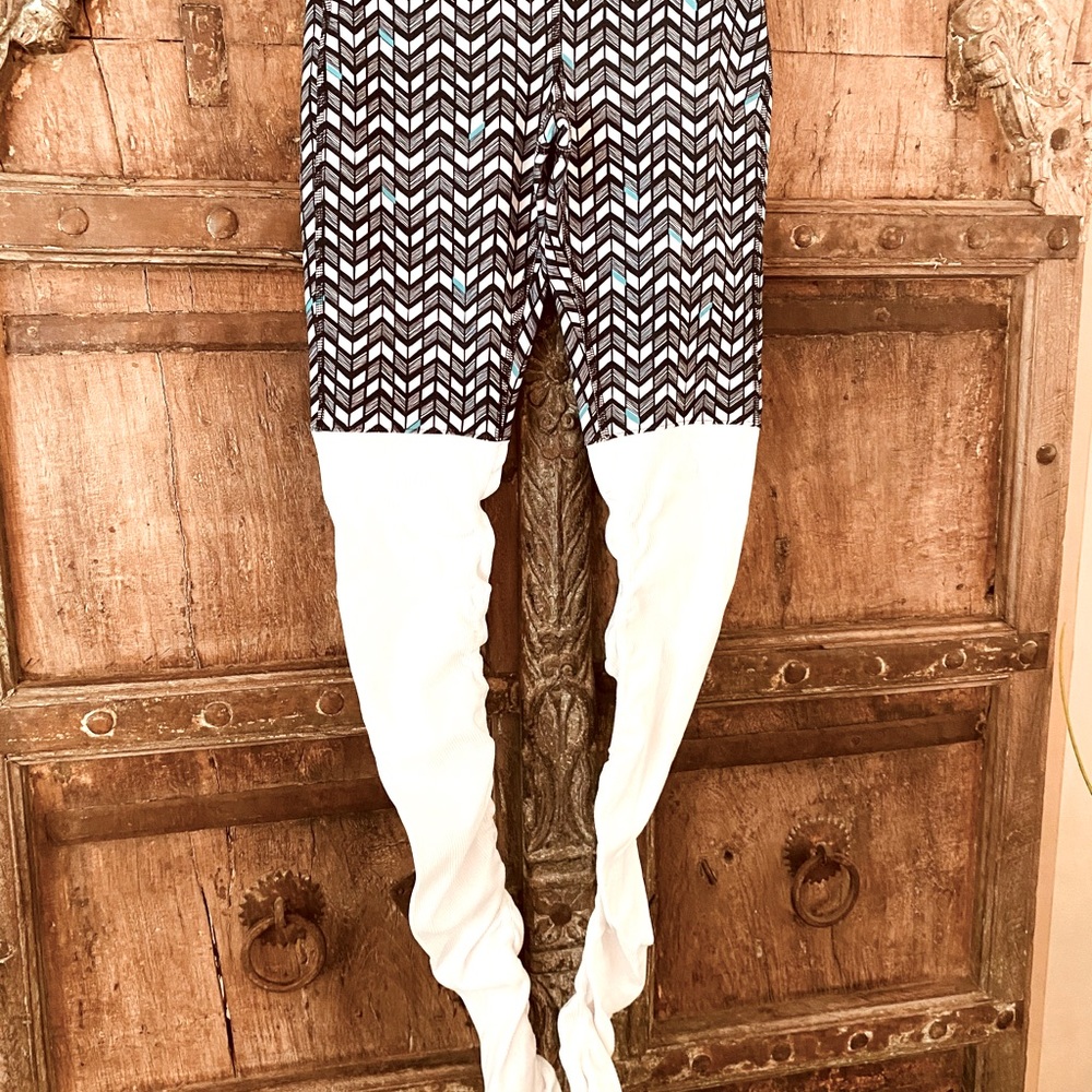ALO leggings